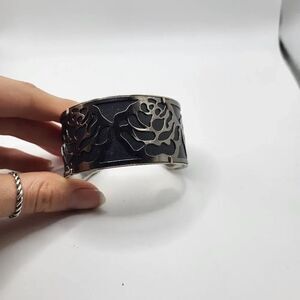 Vintage 90s Silver and Black Rose Wide Bangle Bracelet